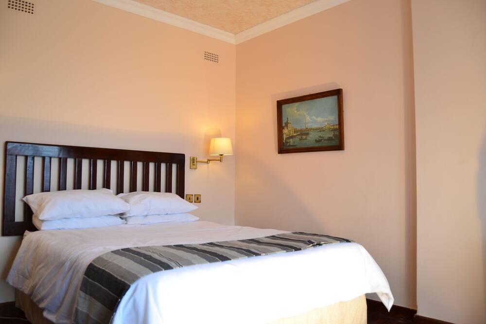 ザ ハラレ クラブ 写真