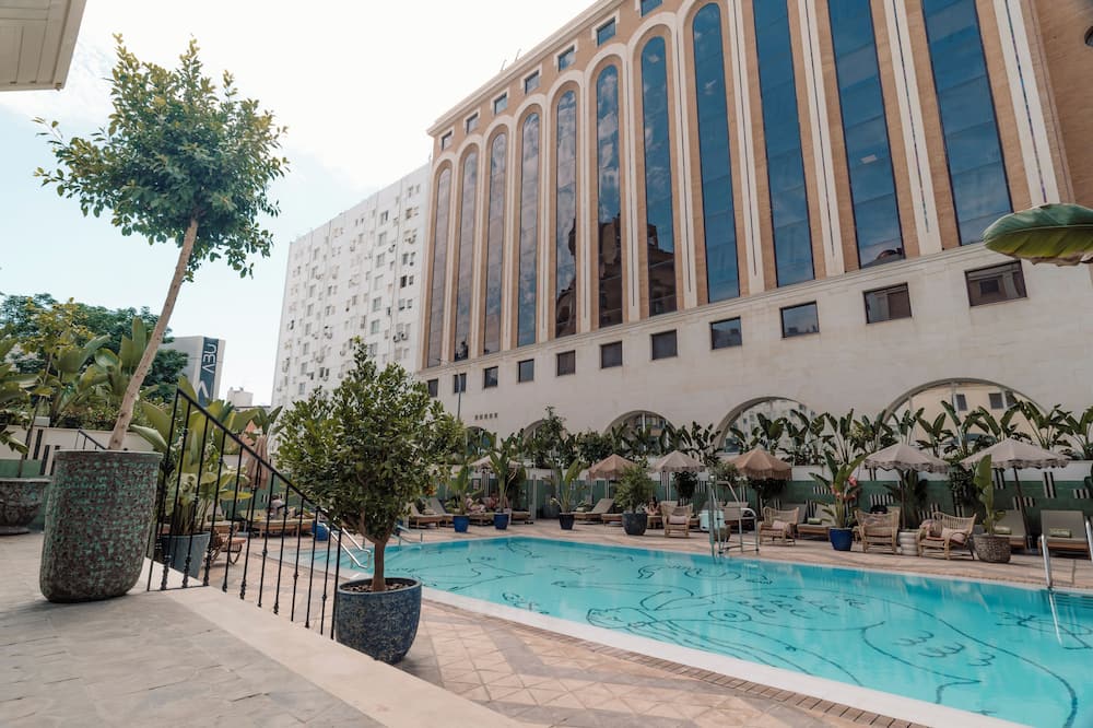 オンリー ユー ホテル セビリア 写真