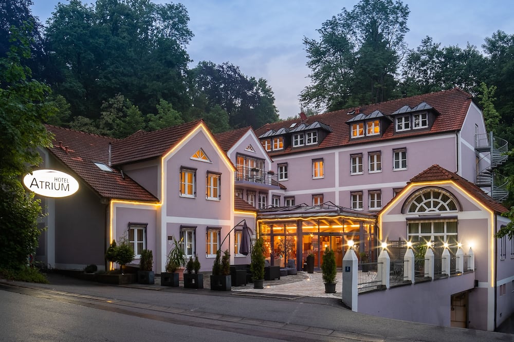 ホテル アトリウム 写真