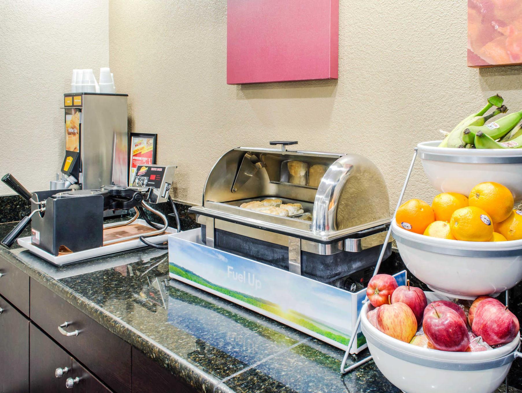 コンフォート スイーツ タラハシー キャピトル - ユニバーシティ エリア 写真