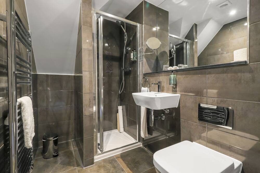 デューク オン ザ テスト 写真