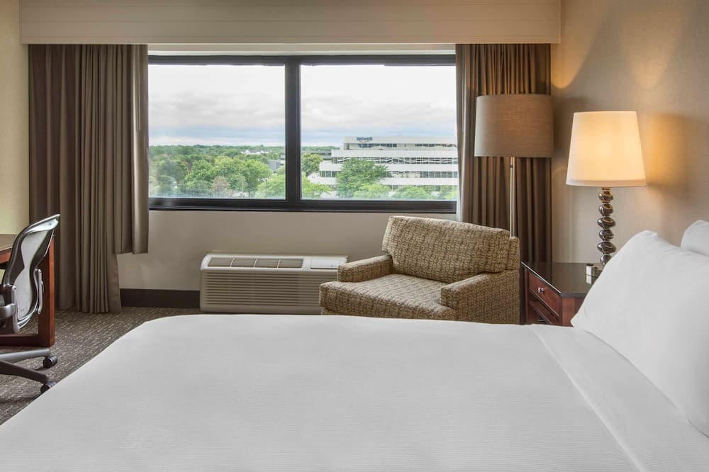 ダブルツリー バイ ヒルトン シカゴ シャンバーグ 写真