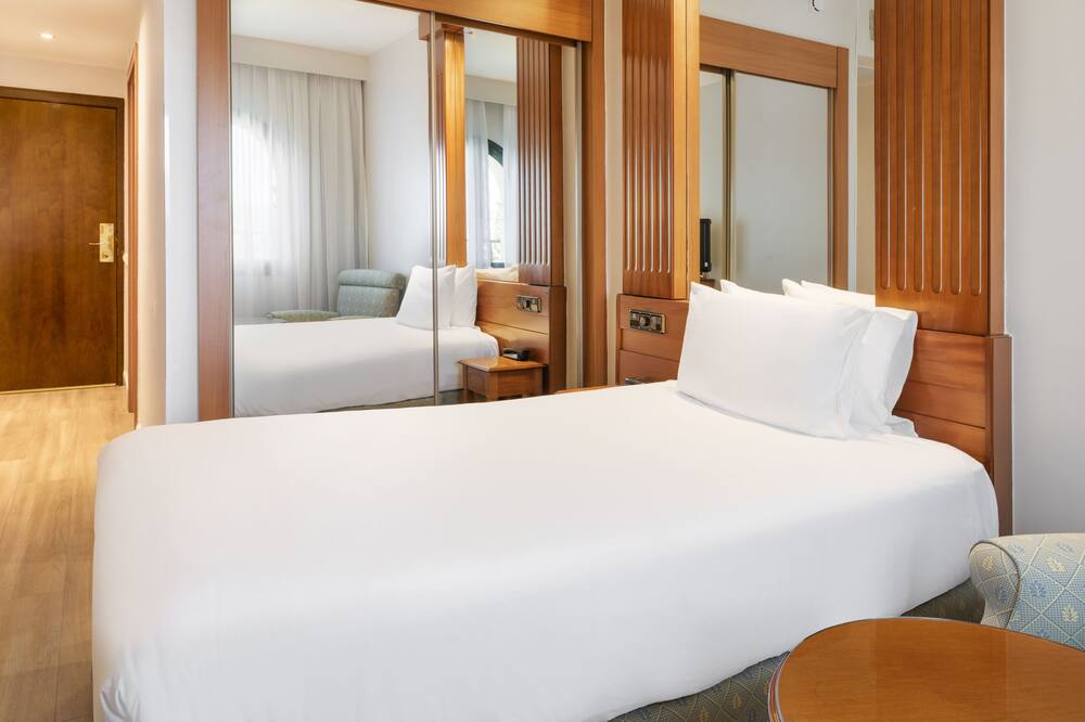 エグゼ セビリア マカレナ 写真