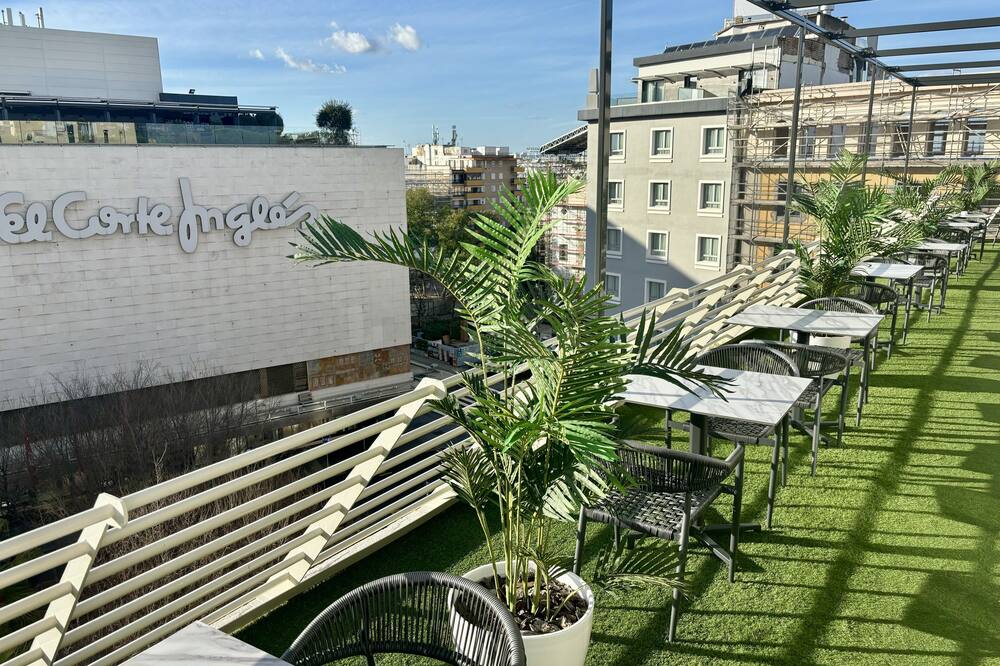 ホテル ダービー セヴィラ 写真