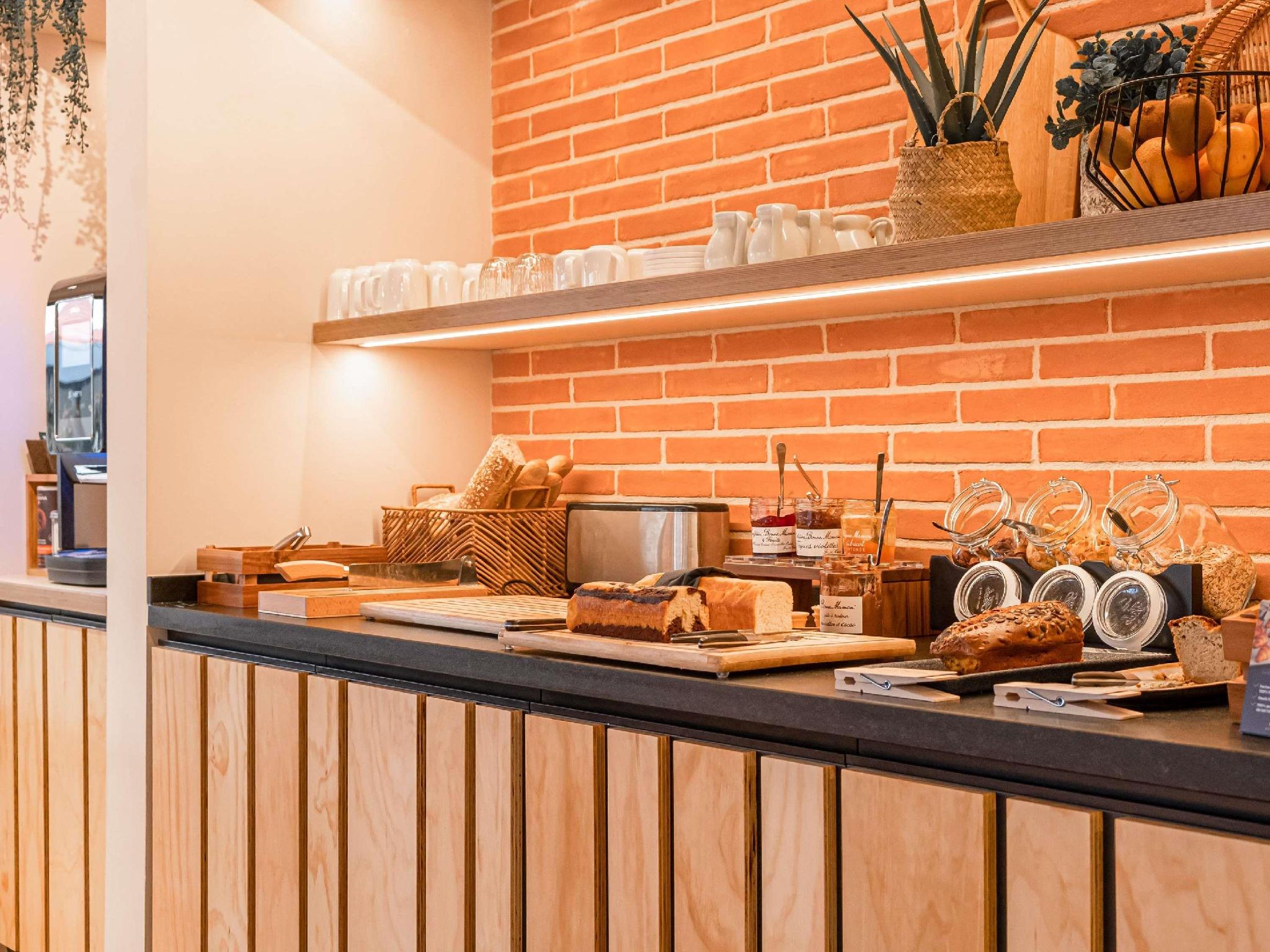 ibis Styles Montauban 写真