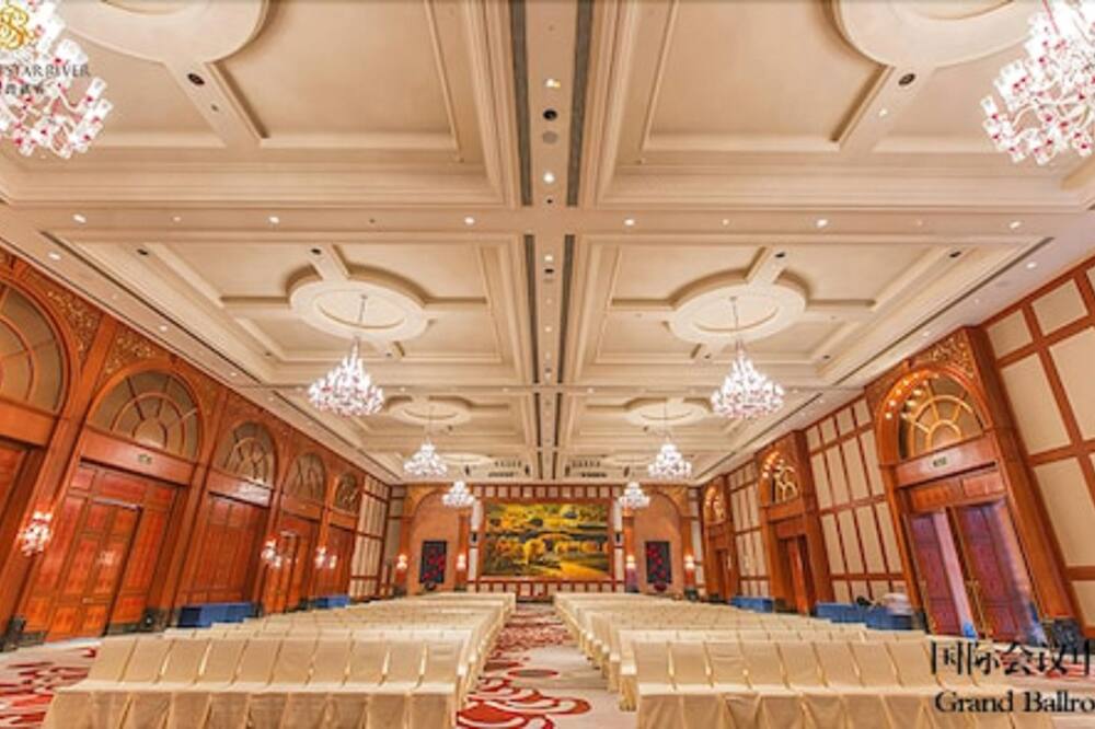 シャトー スター リバー青島 写真