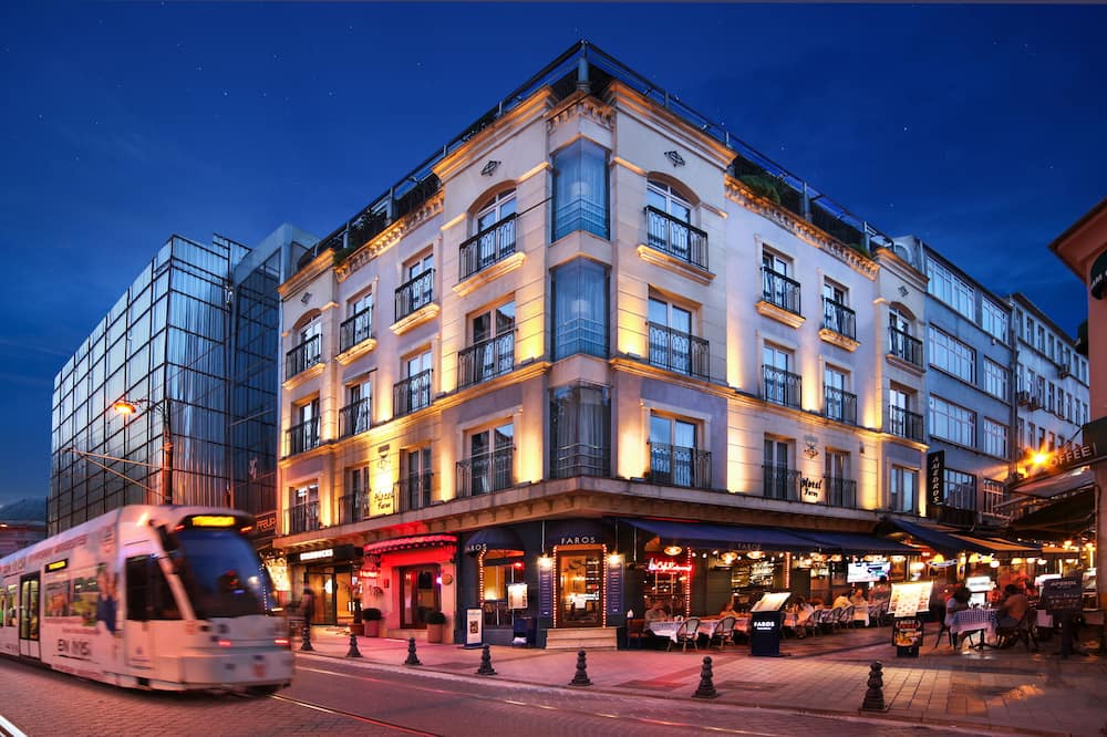 ファロス オールド シティ ホテル 写真