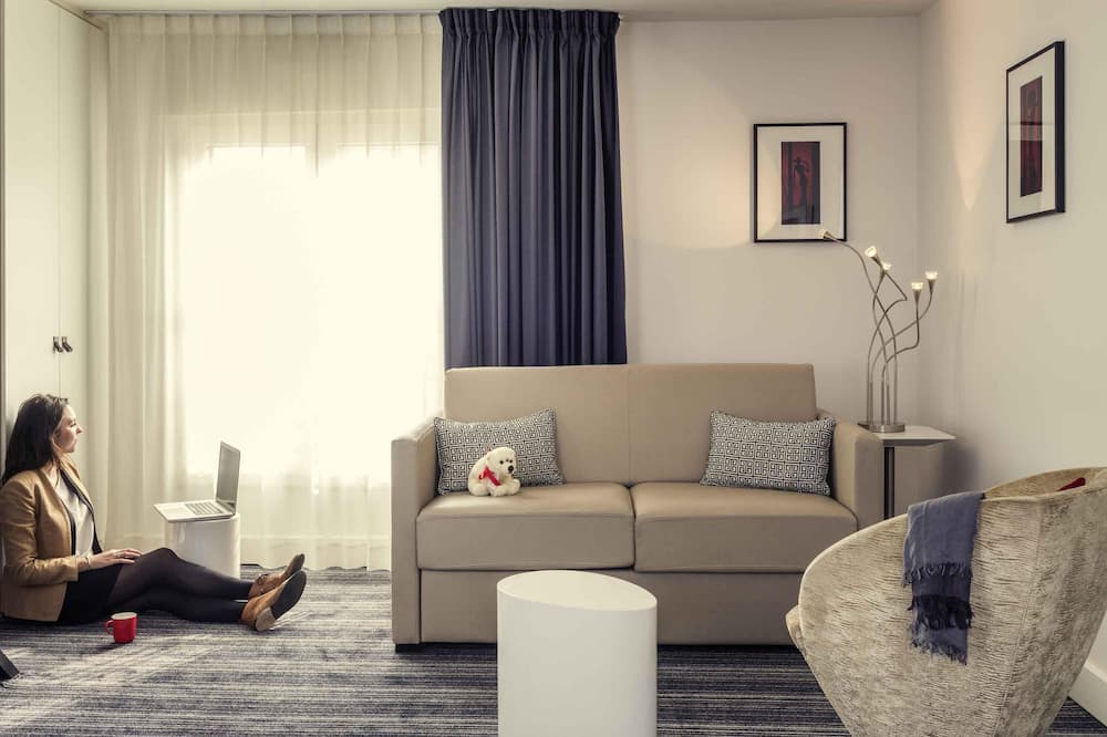 メルキュール パリ オペラ ルーヴル 写真