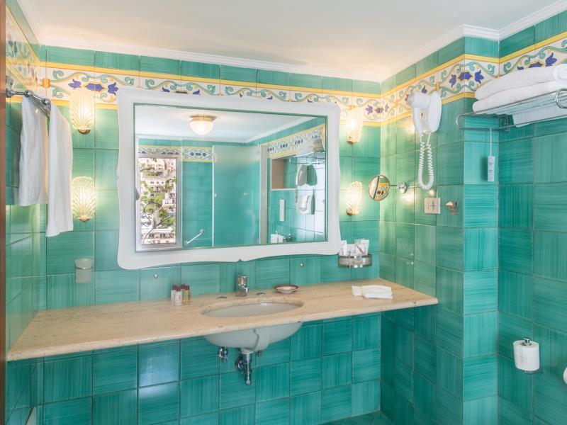 ホテル ポセイドン 写真