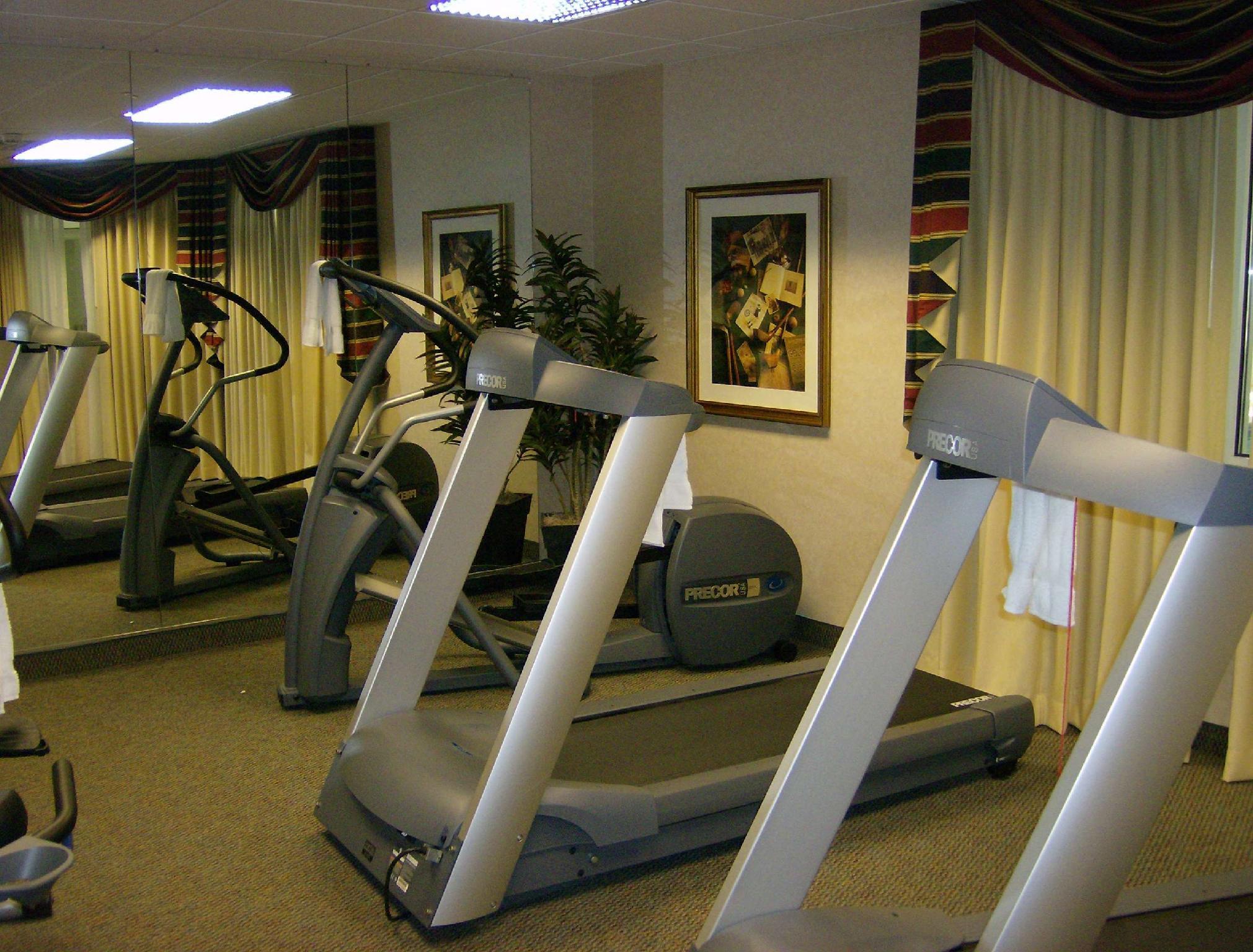 ホームウッド スイーツ バイ ヒルトン フィラデルフィア マウントローレル 写真