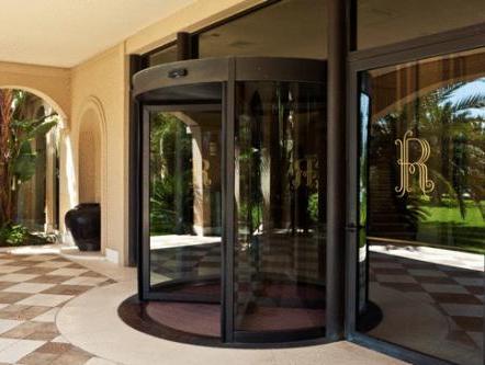 ロマーノ パレス ラグジュアリー ホテル 写真