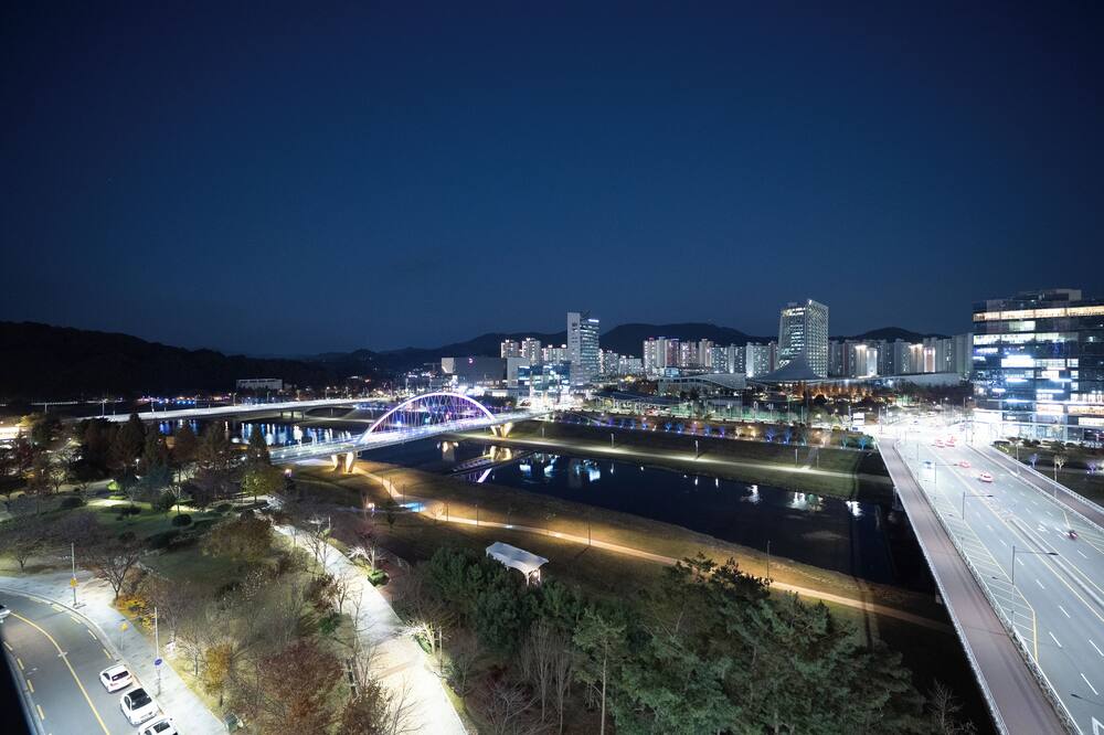 Golden Business Hotel 写真