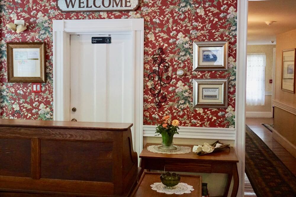 オールド オーチャード ビーチ イン 写真