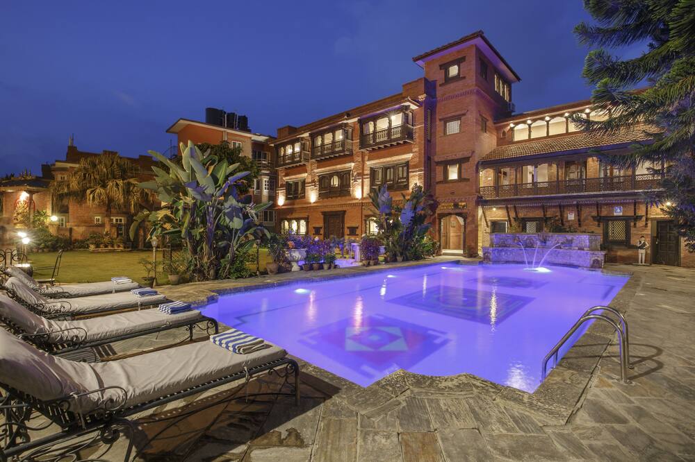 ホテル マナスル 写真