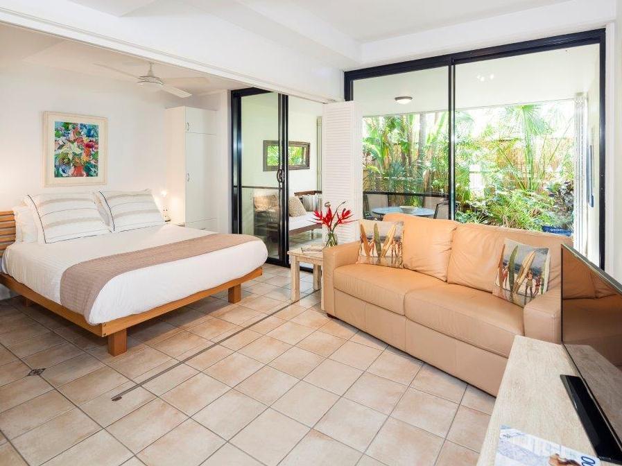 ジュリアンズ アパートメンツ 写真