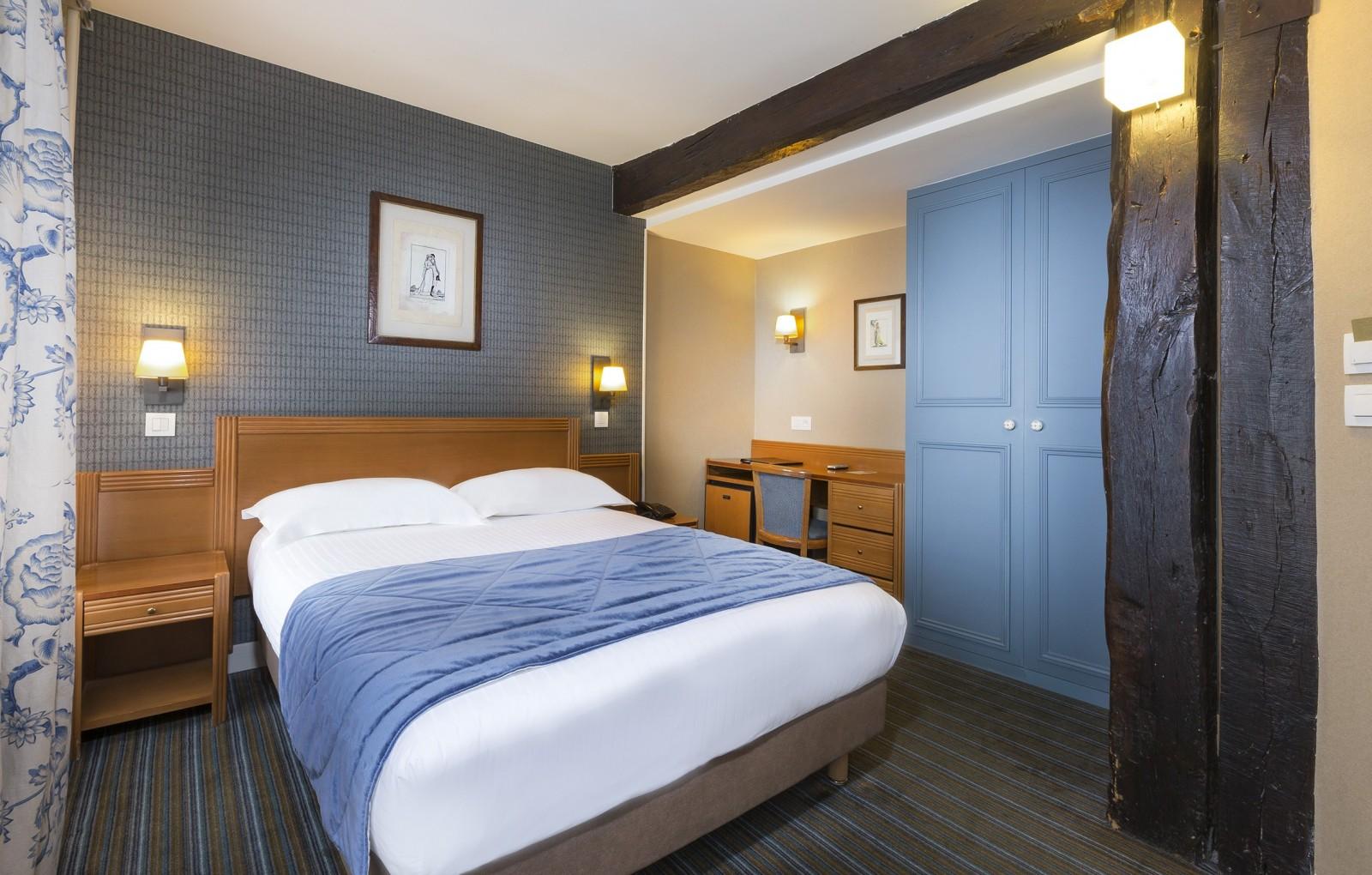 ホテル パッシー エッフェル 写真