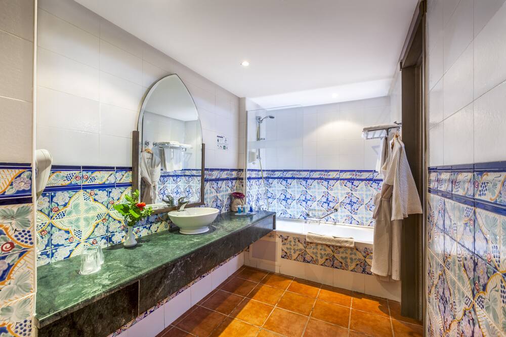 TUI SUNEO ロイヤルケンズ 写真