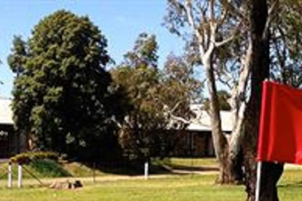 タウン アンド カントリー モーター イン フォーブス 写真