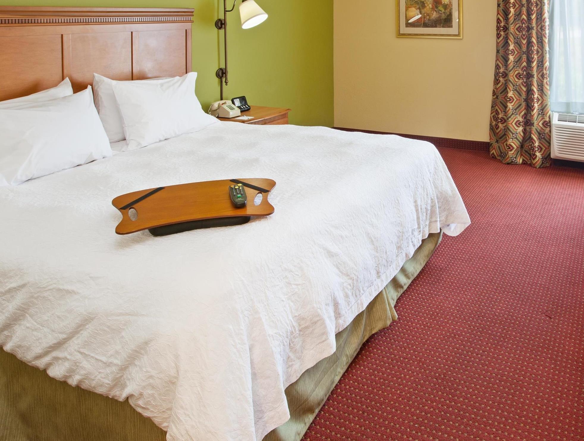 Spark by Hilton Bardstown 写真