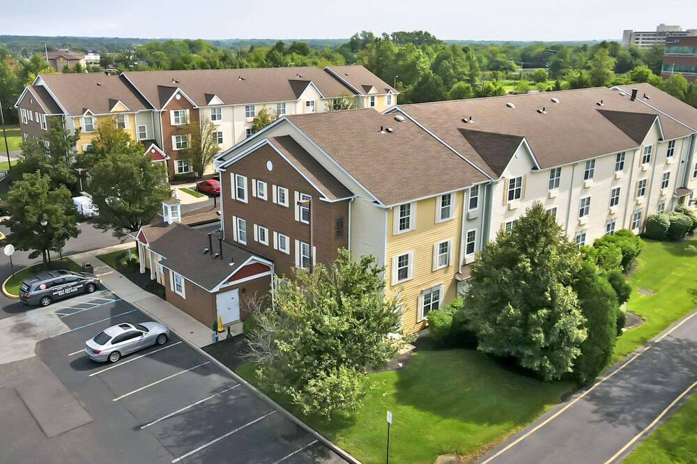 メインステイスイーツ マウントローレル - フィラデルフィア 写真