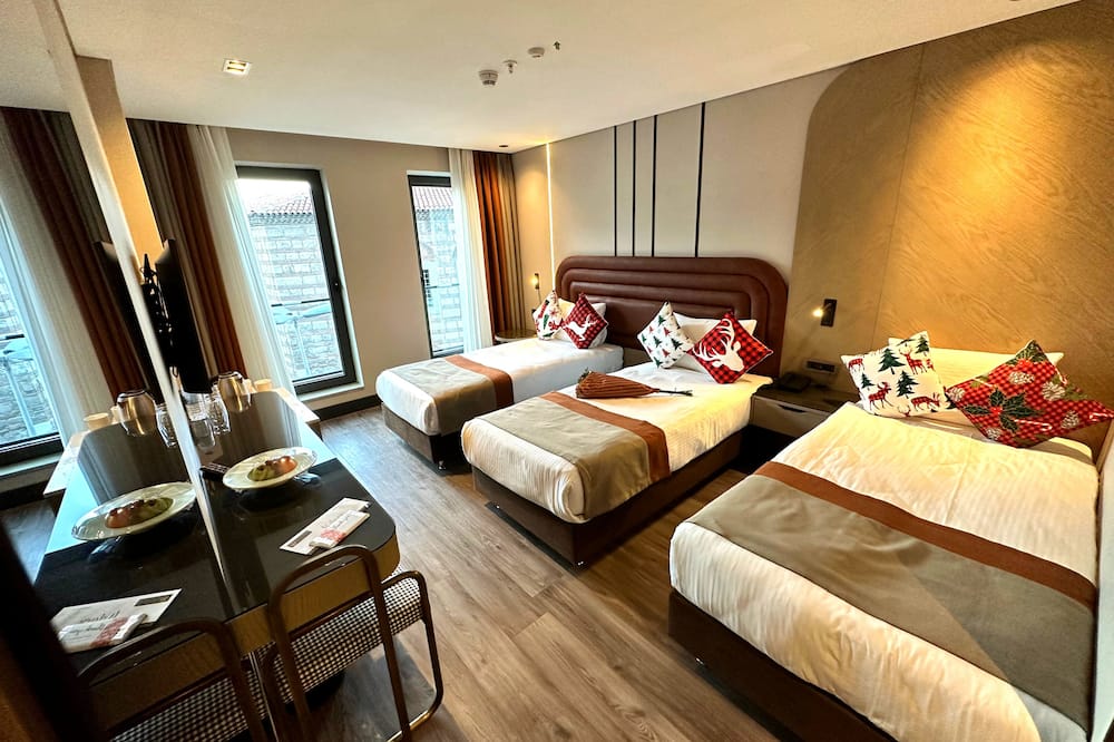 エディション オールド シティ ホテル 写真