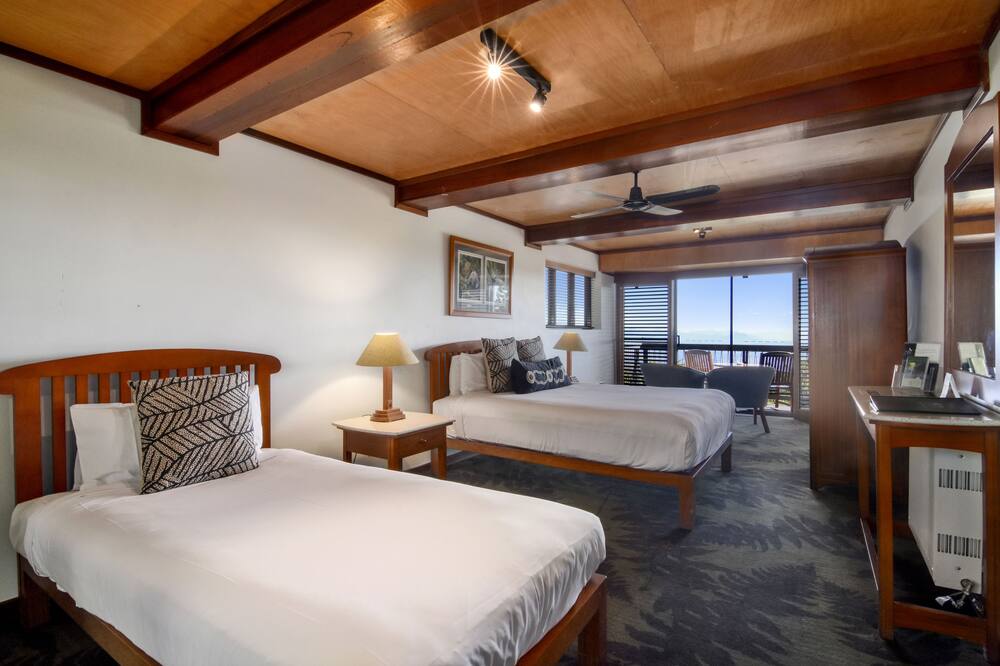 オライリーズ レインフォレスト リトリート 写真