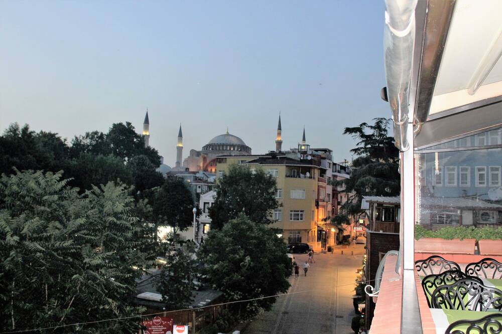 アララト ホテル 写真