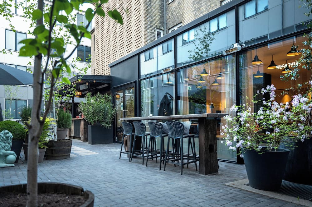 ファースト ホテル トゥウェンティセブン 写真