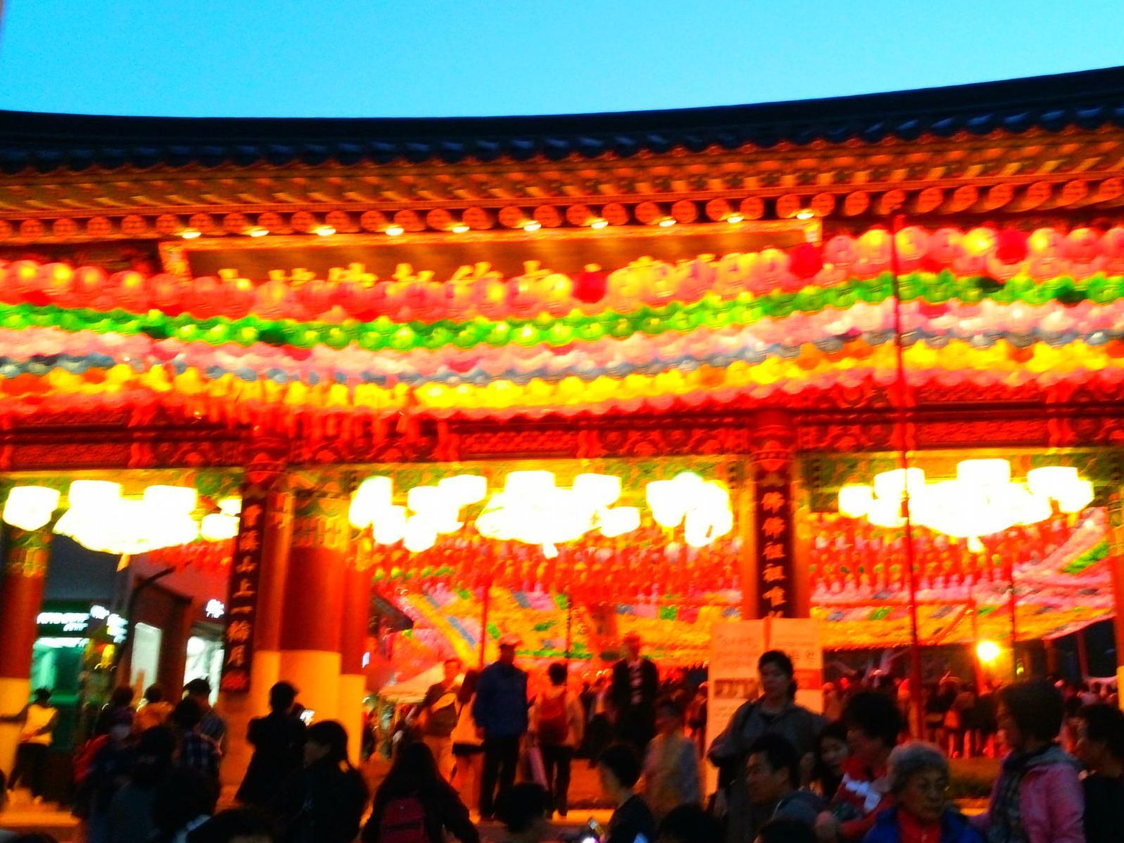 オッパ ホステル シンチョン ホンデ 写真