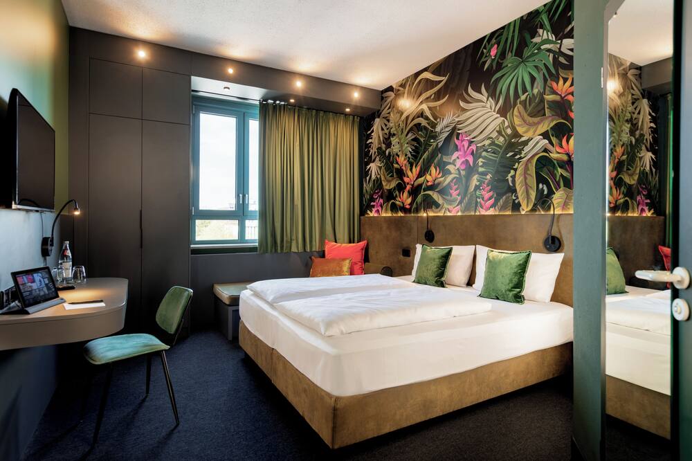 Rugs Hotel Augsburg, Trademark Collection by Wyndham 写真