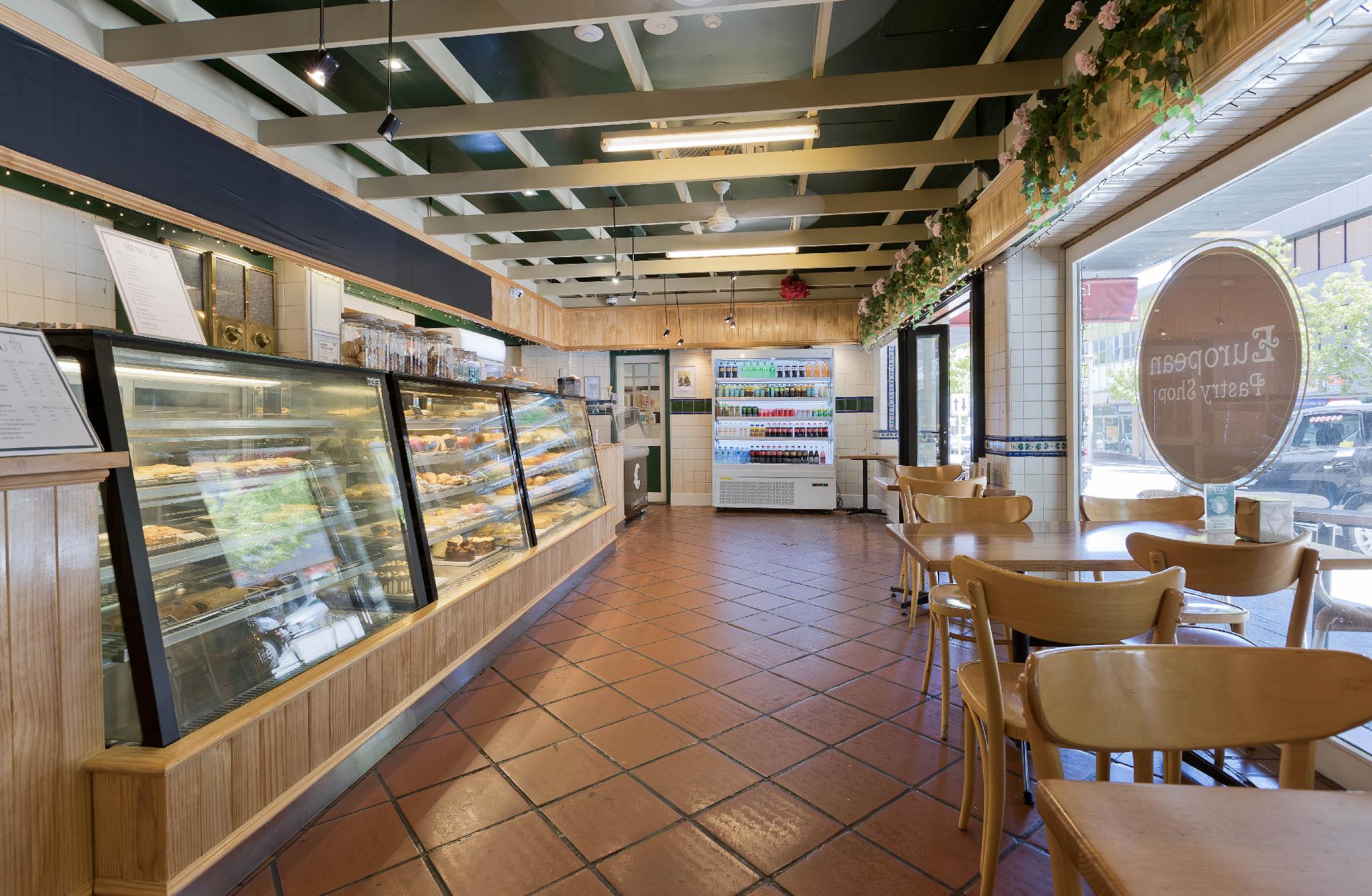 ヨーロピアン ホテル 写真