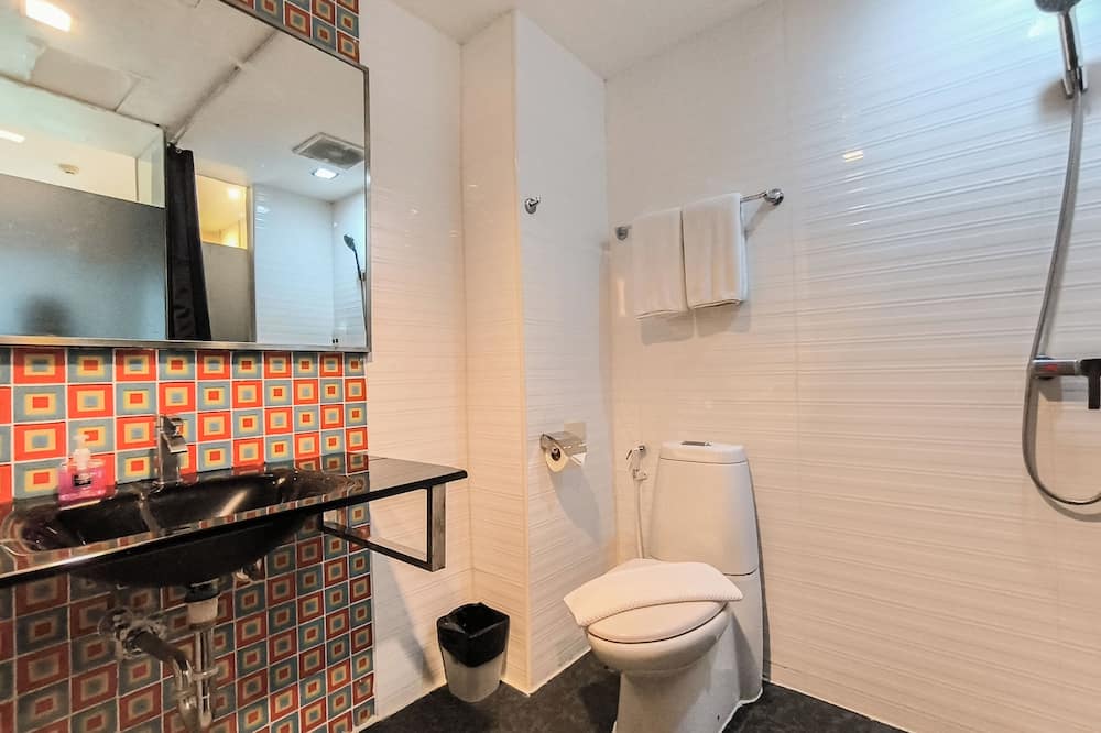 シティン スクンビット 11 ナナ バンコク バイ コンパス ホスピタリティ 写真