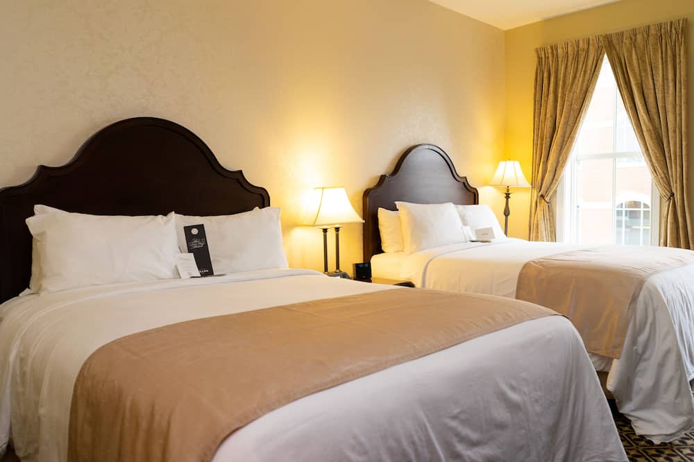 The Mount Vernon Grand Hotel 写真