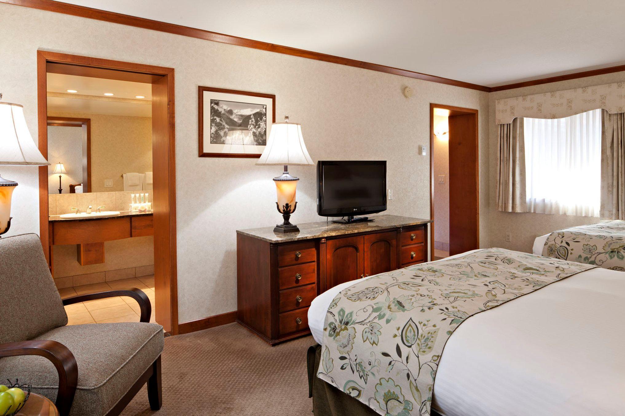 チャールトンズ バンフ 写真