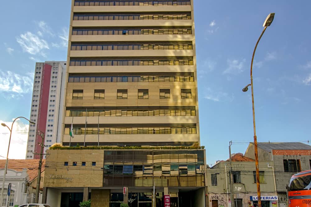 Hotel Victoria Villa Curitiba by Nacional Inn 写真