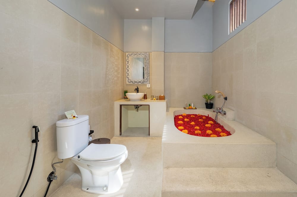 ロカサリ リトリート 写真