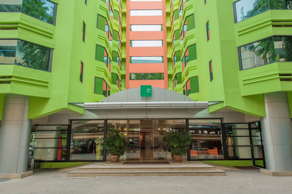 ザ シーズンズ バンコク フアマーク ホテル 写真