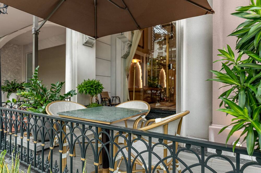 ゴールデン ツリー ホテル & アパートメント 写真