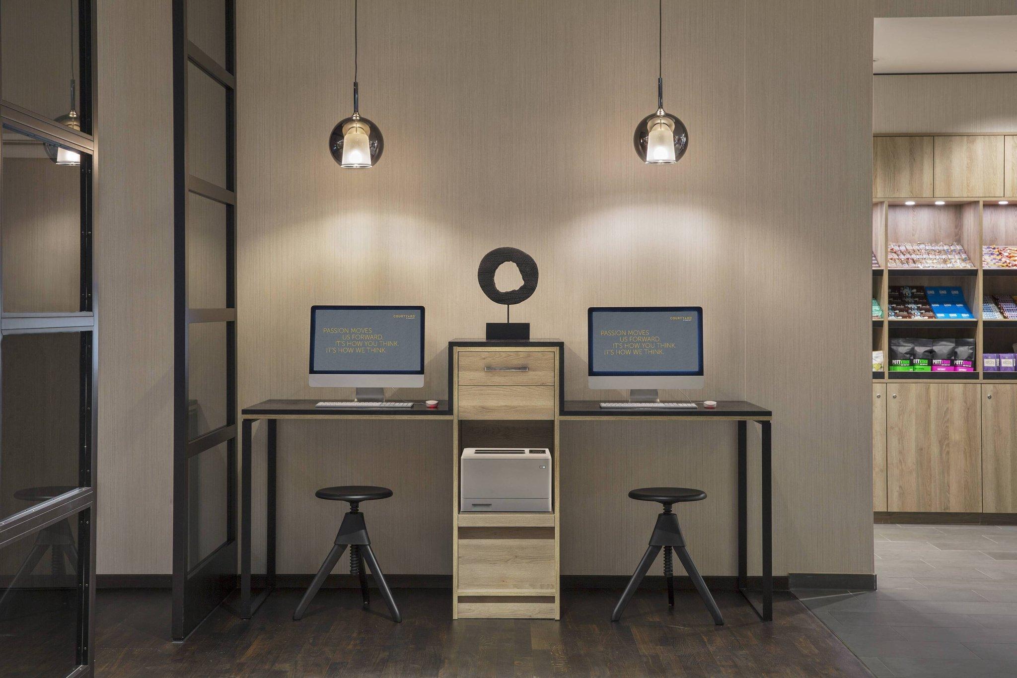 Courtyard by Marriott Hamburg City 写真