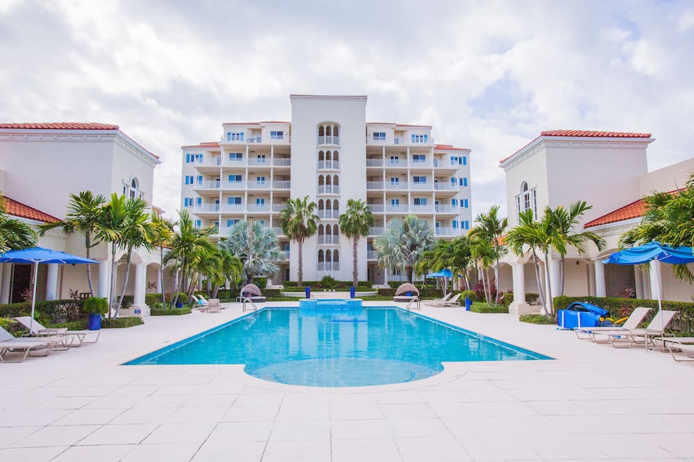 The Venetian on Grace Bay 写真