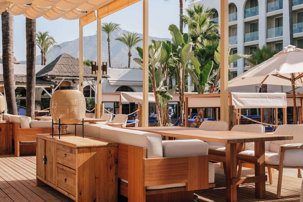 ME Marbella  by Meliá 写真