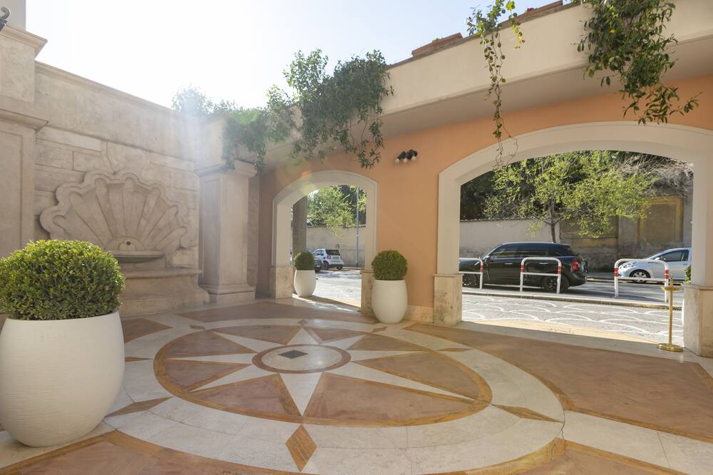 リバー シャトー ホテル 写真