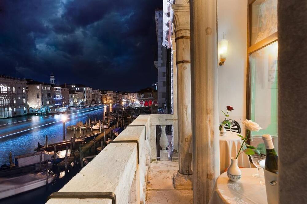 ホテル サン カッシアーノ レシデンツァ デポカ カファブレット 写真