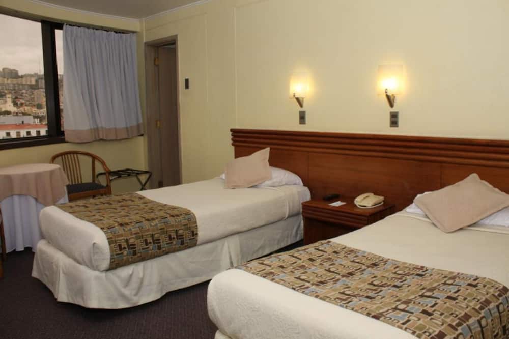 Gala Hotel 写真