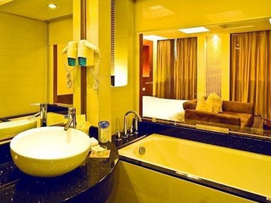 フレンドシップ ホテル 写真