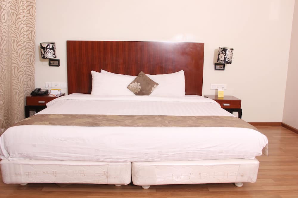 ザ オーレス (旧 キーズ セレクト ザ オーレス) 写真