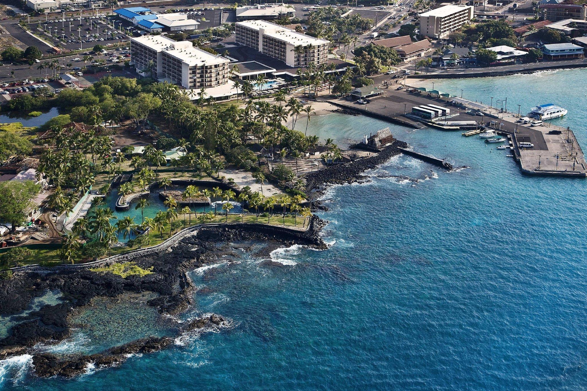 Courtyard by Marriott King Kamehameha's Kona Beach Hotel 写真