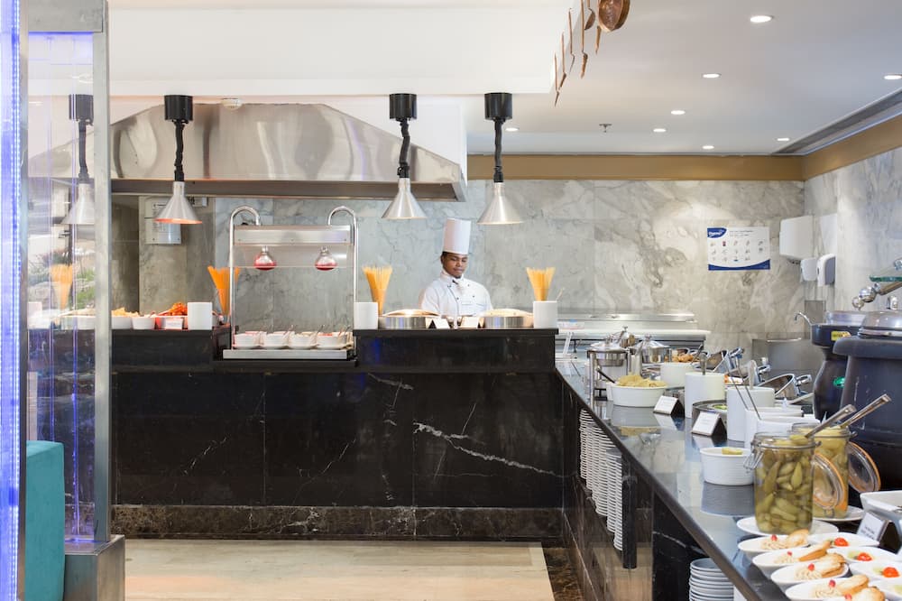 ル パッサージュ カイロ ホテル & カジノ 写真