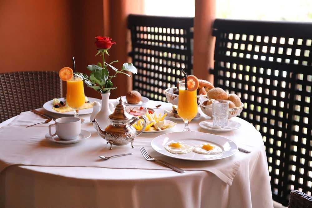 Kenzi Menara Palace & Resort. 写真