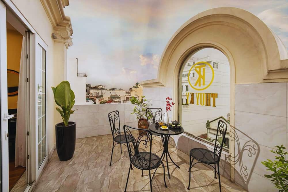 ホテル デス アーツ ザ ノーブル 写真